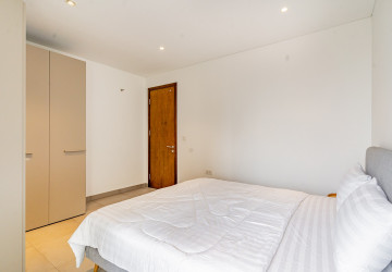 1 Bedroom Condo For Rent - Embassy Central, BKK 1, Phnom Penh thumbnail