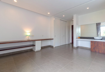 2 Bedroom  Apartment For Rent - Kouk Chak, Siem Reap thumbnail