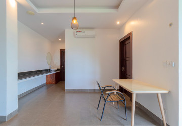 2 Bedroom  Apartment For Rent - Kouk Chak, Siem Reap thumbnail