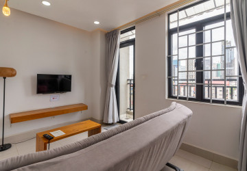 1 Bedroom Serviced Apartment For Rent - Tonle Bassac, Phnom Penh thumbnail