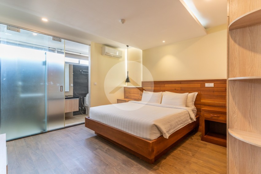 2 Bedroom Serviced Apartment For Rent - Tonle Bassac, Phnom Penh