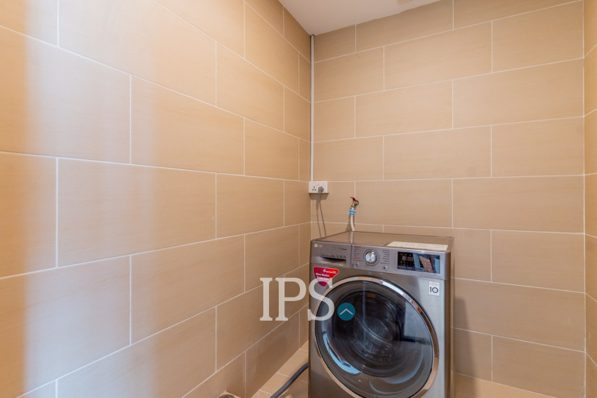 3 Bedroom Serviced Penthouse For Rent - Tonle Bassac, Phnom Penh