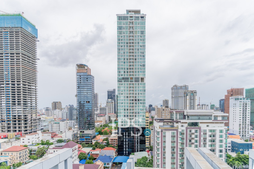 3 Bedroom Serviced Penthouse For Rent - Tonle Bassac, Phnom Penh