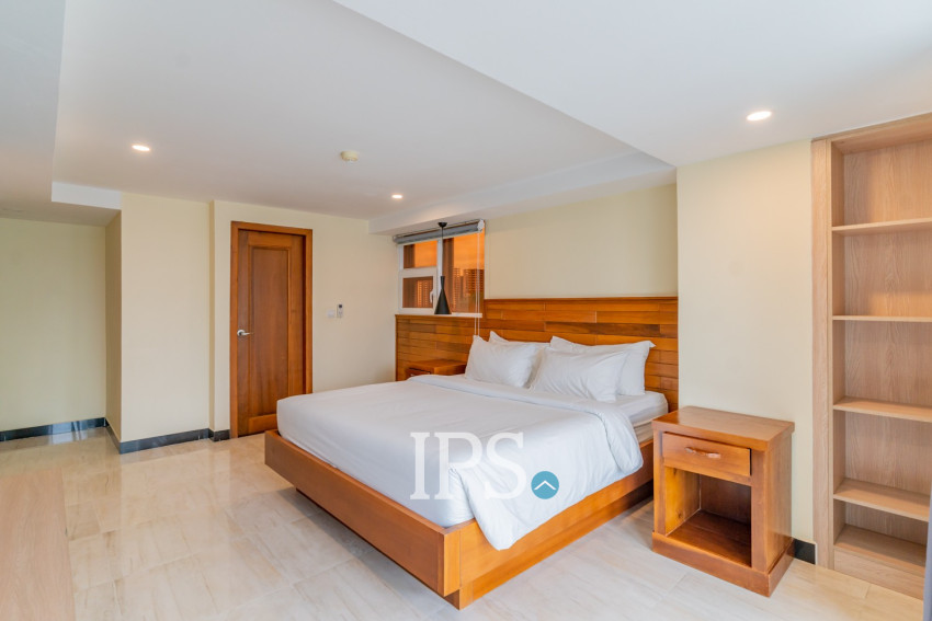 3 Bedroom Serviced Penthouse For Rent - Tonle Bassac, Phnom Penh