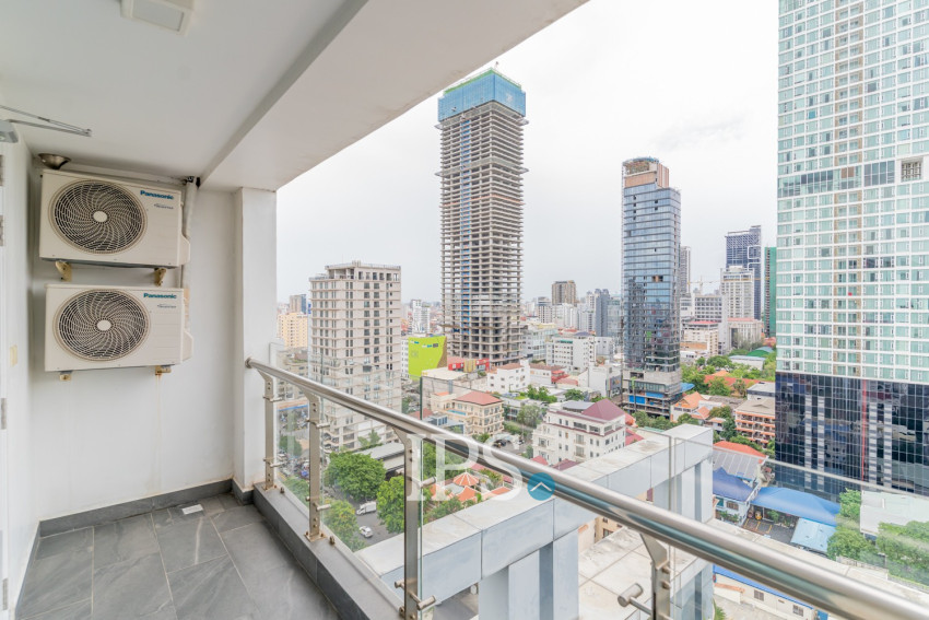 3 Bedroom Serviced Penthouse For Rent - Tonle Bassac, Phnom Penh