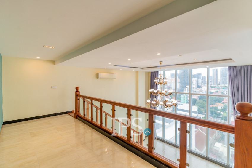 3 Bedroom Serviced Penthouse For Rent - Tonle Bassac, Phnom Penh