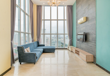 3 Bedroom Serviced Penthouse For Rent - Tonle Bassac, Phnom Penh thumbnail