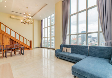3 Bedroom Serviced Penthouse For Rent - Tonle Bassac, Phnom Penh thumbnail