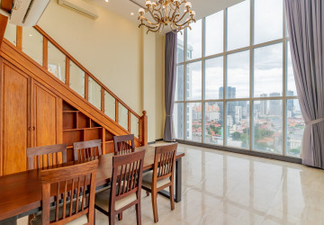 3 Bedroom Serviced Penthouse For Rent - Tonle Bassac, Phnom Penh thumbnail