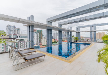 3 Bedroom Serviced Penthouse For Rent - Tonle Bassac, Phnom Penh thumbnail