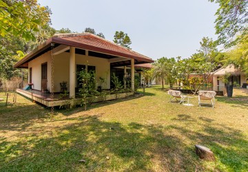 3 Bedroom  Villa For Sale - Svay Dangkum, Siem Reap thumbnail