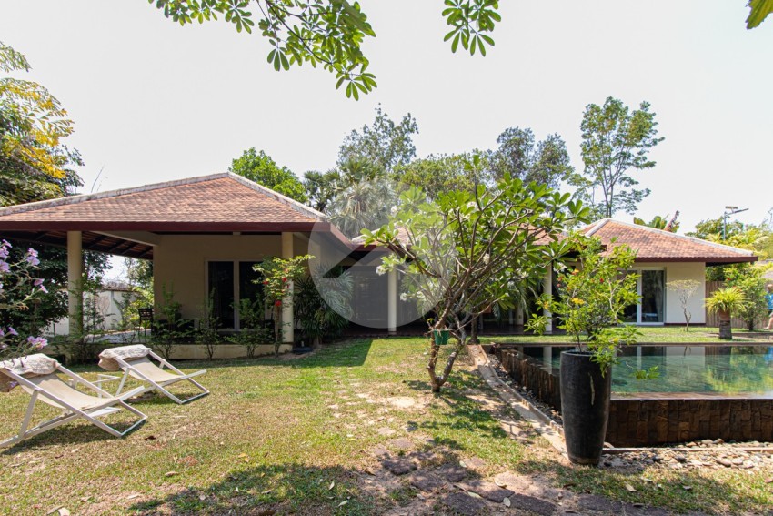 3 Bedroom  Villa For Sale - Svay Dangkum, Siem Reap