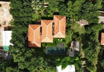 3 Bedroom  Villa For Sale - Svay Dangkum, Siem Reap thumbnail