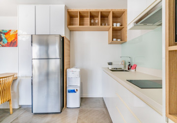 1 Bedroom Serviced Apartment  For Rent - BKK1, Phnom Penh thumbnail