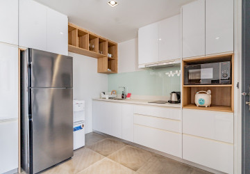 1 Bedroom Serviced Apartment  For Rent - BKK1, Phnom Penh thumbnail