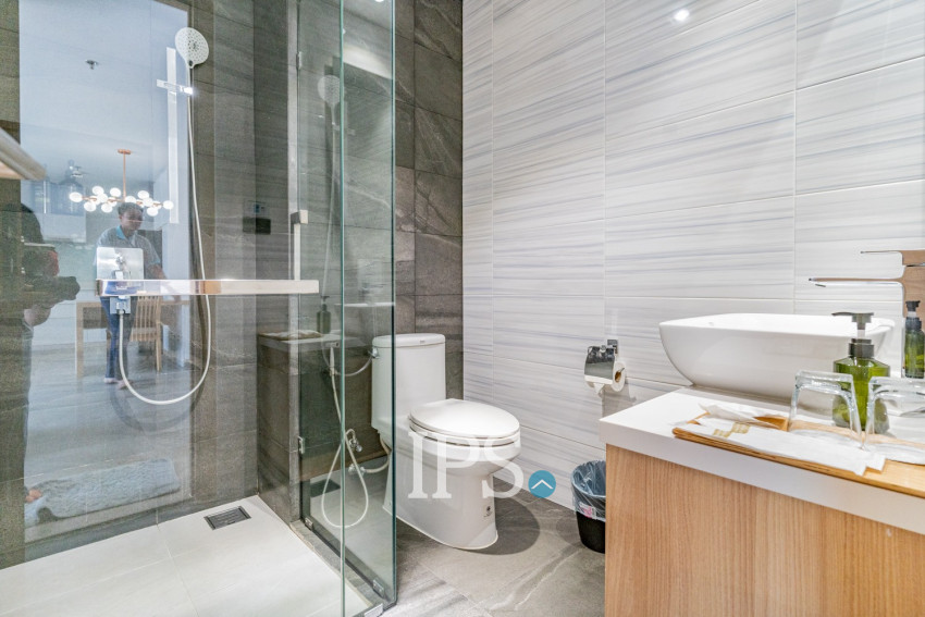 1 Bedroom Serviced Apartment  For Rent - BKK1, Phnom Penh