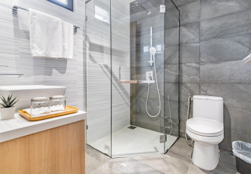 2 Bedroom Serviced Apartment For Rent - BKK1, Phnom Penh thumbnail