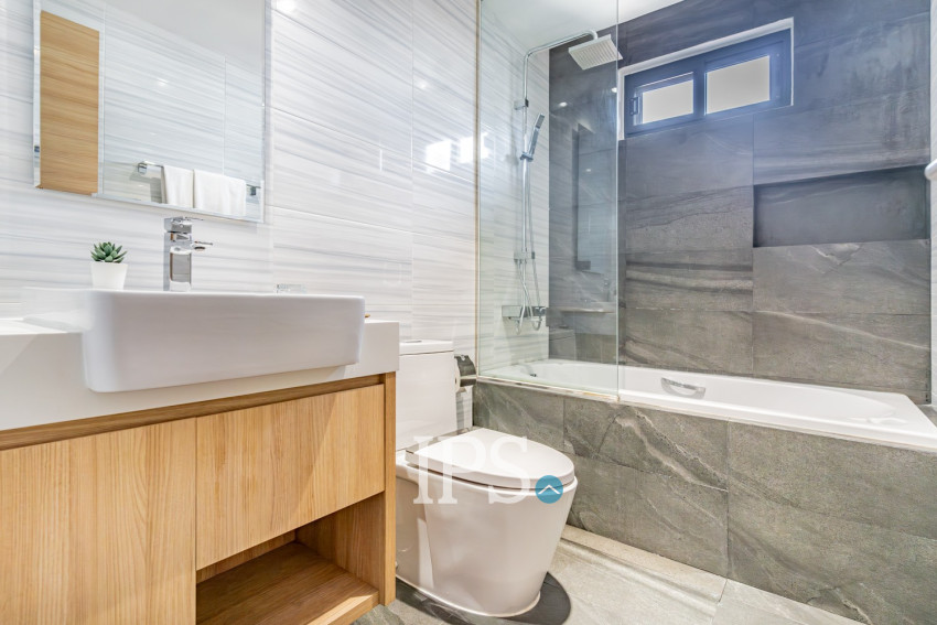 2 Bedroom Serviced Apartment For Rent - BKK1, Phnom Penh