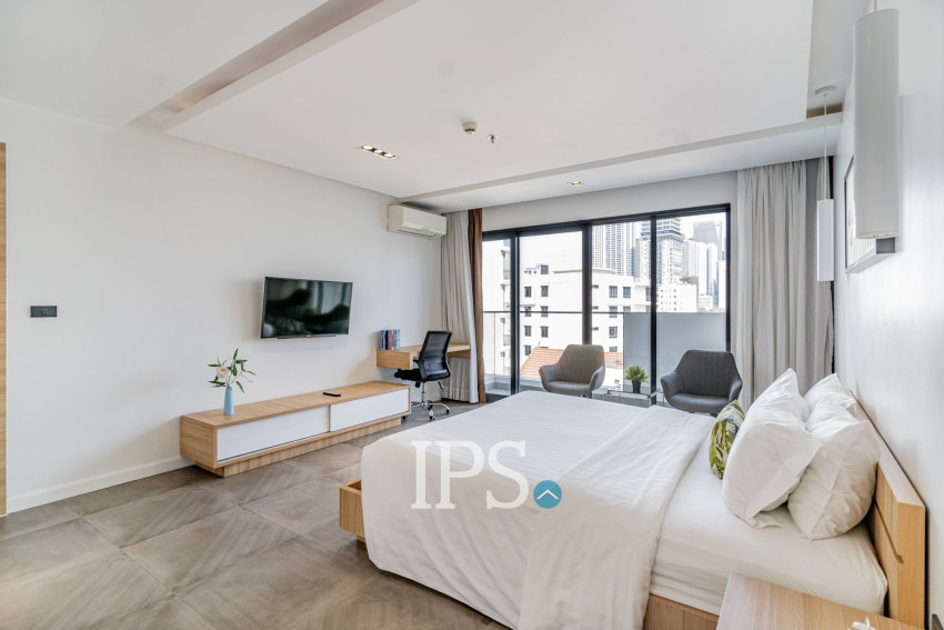 2 Bedroom Serviced Apartment For Rent - BKK1, Phnom Penh