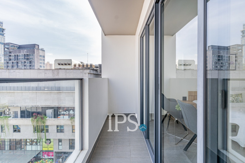 2 Bedroom Serviced Apartment For Rent - BKK1, Phnom Penh