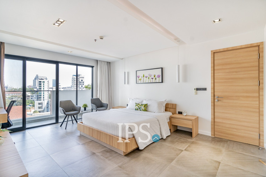 2 Bedroom Serviced Apartment For Rent - BKK1, Phnom Penh