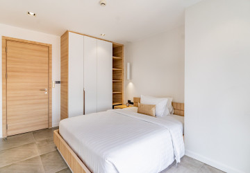 2 Bedroom Serviced Apartment For Rent - BKK1, Phnom Penh thumbnail