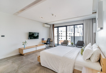 2 Bedroom Serviced Apartment For Rent - BKK1, Phnom Penh thumbnail