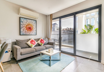 2 Bedroom Serviced Apartment For Rent - BKK1, Phnom Penh thumbnail