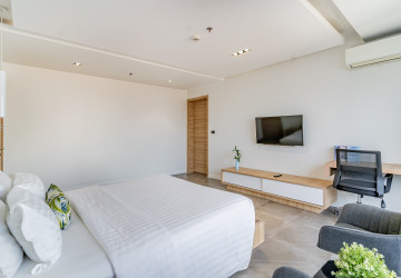 2 Bedroom Serviced Apartment For Rent - BKK1, Phnom Penh thumbnail