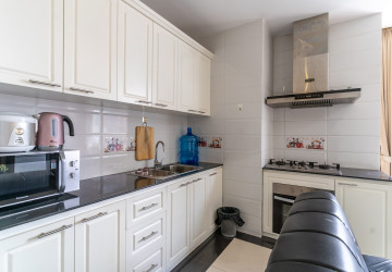 2 Bedroom Serviced Apartment For Rent - BKK 1, Phnom Penh thumbnail