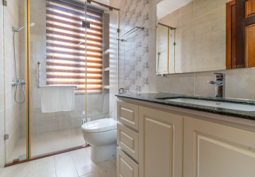 2 Bedroom Serviced Apartment For Rent - BKK 1, Phnom Penh thumbnail