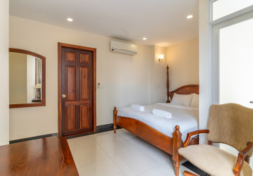 2 Bedroom Serviced Apartment For Rent - BKK 1, Phnom Penh thumbnail