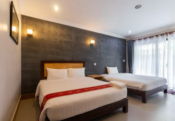 14 Bedroom Hotel For Rent - Sala Kamreuk, Siem Reap thumbnail