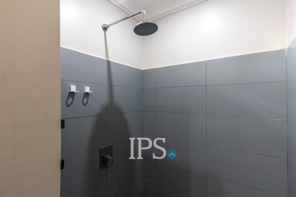 14-Bedroom Hotel with Swimming Pool for Rent – Sala Kamreuk, Siem Reap - Image 33