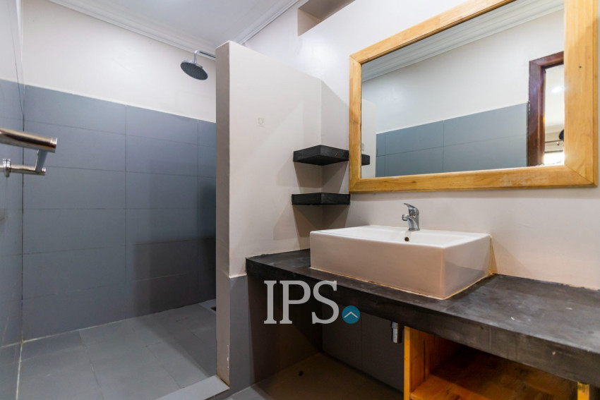 14 Bedroom Hotel For Rent - Sala Kamreuk, Siem Reap