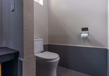 14 Bedroom Hotel For Rent - Sala Kamreuk, Siem Reap thumbnail