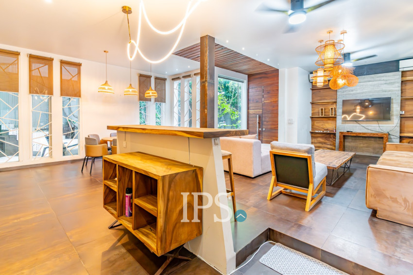 4 Bedroom Villa For Rent - BKK3, Phnom Penh