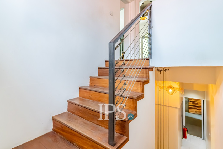 4 Bedroom Villa For Rent - BKK3, Phnom Penh