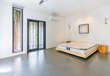 4 Bedroom Villa For Rent - BKK3, Phnom Penh thumbnail