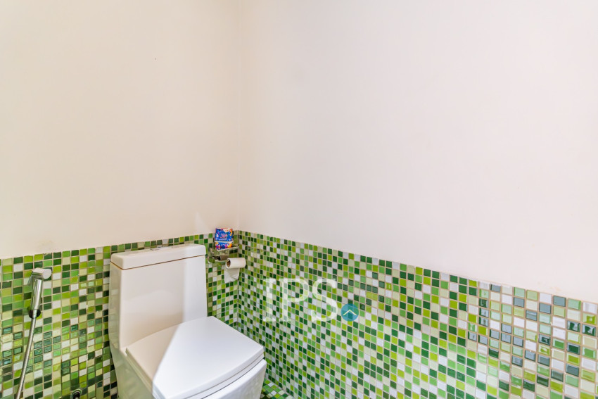 4 Bedroom Villa For Rent - BKK3, Phnom Penh