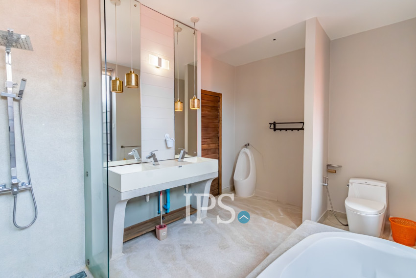 4 Bedroom Villa For Rent - BKK3, Phnom Penh