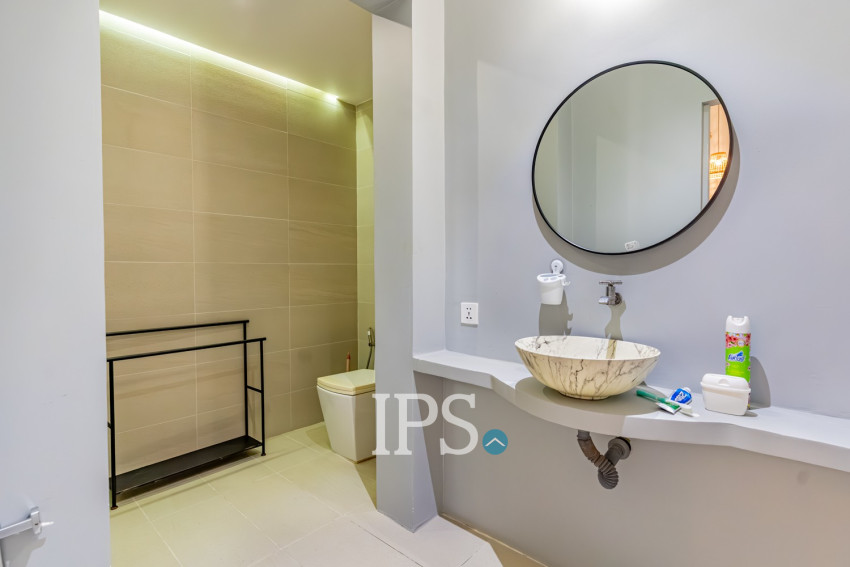 4 Bedroom Villa For Rent - BKK3, Phnom Penh