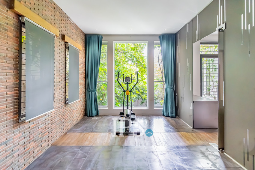 4 Bedroom Villa For Rent - BKK3, Phnom Penh