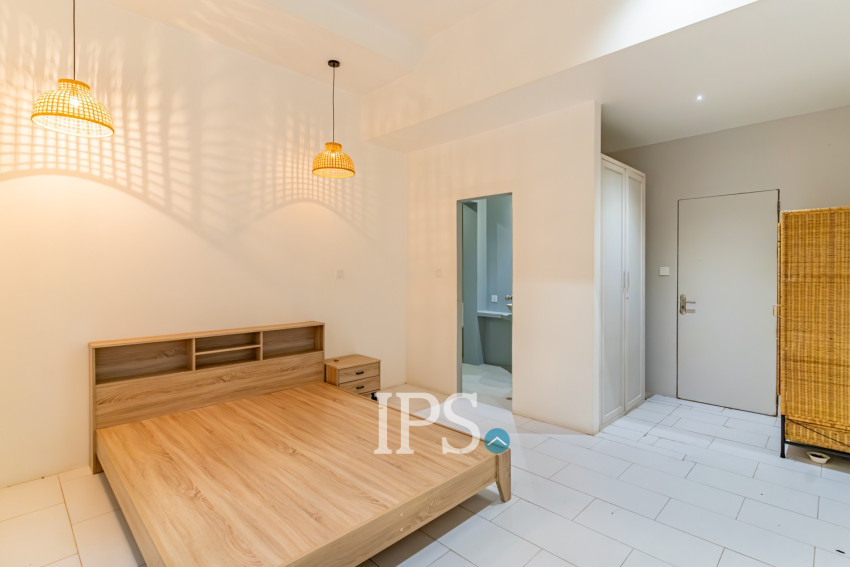 4 Bedroom Villa For Rent - BKK3, Phnom Penh