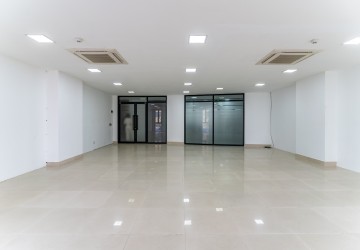 76 Sqm Office Space For Rent - Beoung Raing, Phnom Penh thumbnail