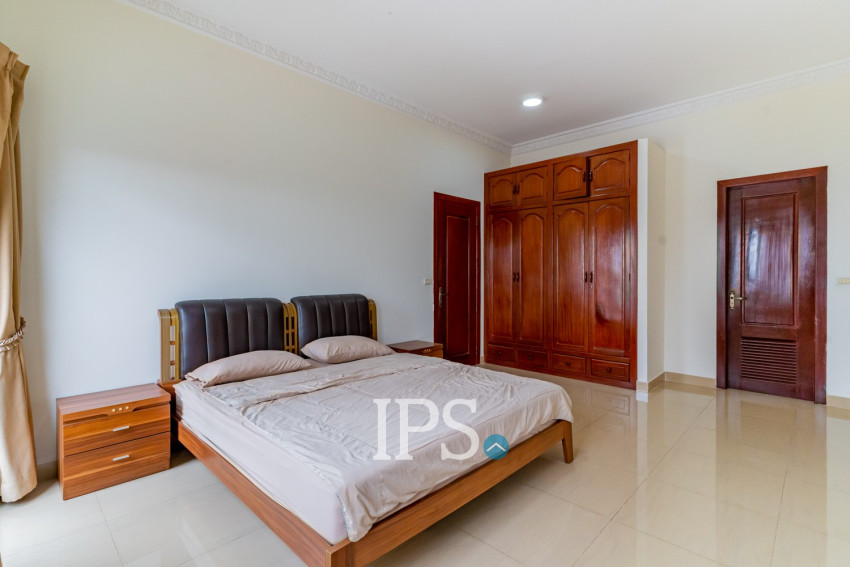 3 Bedroom Serviced Apartment For Rent - Toul Kork, Phnom Penh