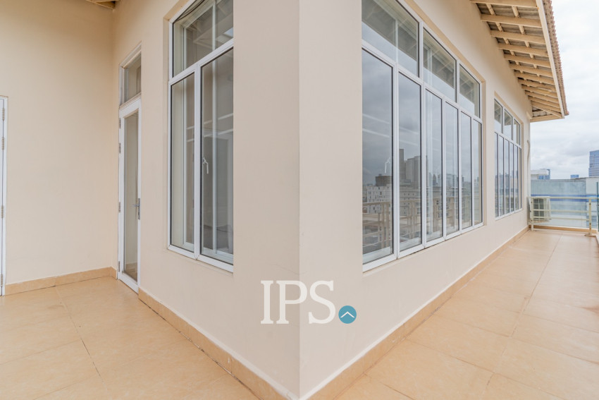 3 Bedroom Serviced Apartment For Rent - Toul Kork, Phnom Penh