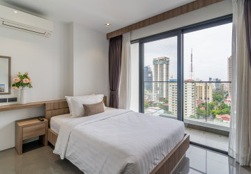 4 Bedroom Duplex Penthouse For Rent - BKK 1, Phnom Penh thumbnail