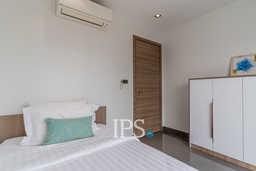 4 Bedroom Duplex Penthouse For Rent - BKK 1, Phnom Penh