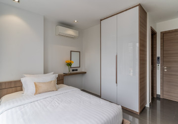 4 Bedroom Duplex Penthouse For Rent - BKK 1, Phnom Penh thumbnail